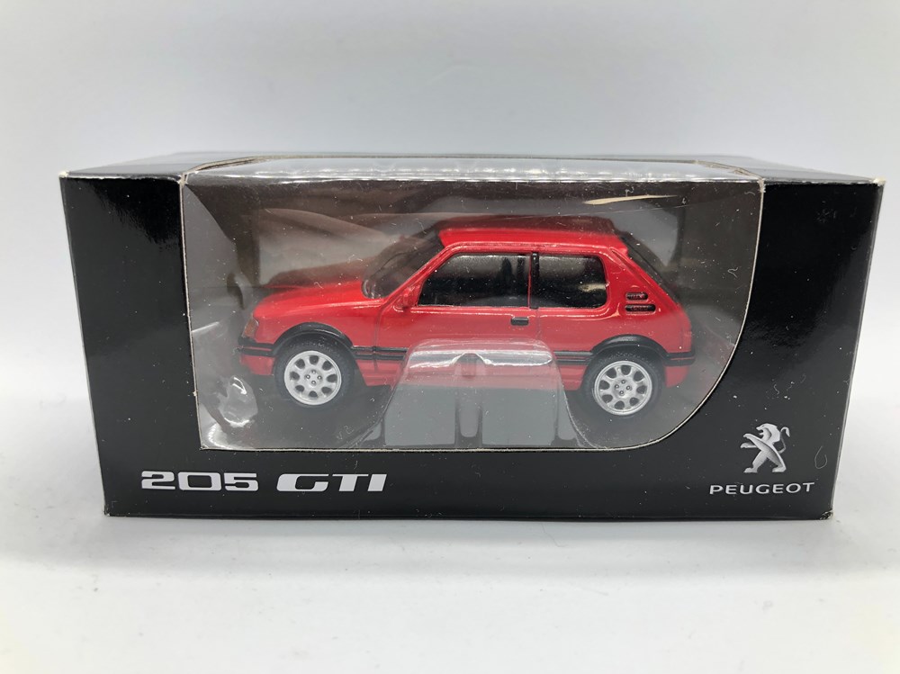 Peugeot 205 GTI modeles reduits voitures peugeot 205 gti