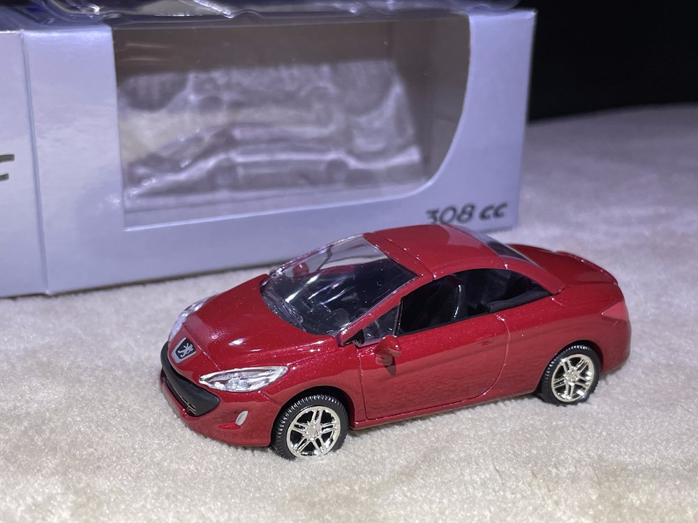 modeles reduits voitures peugeot 308 cc i