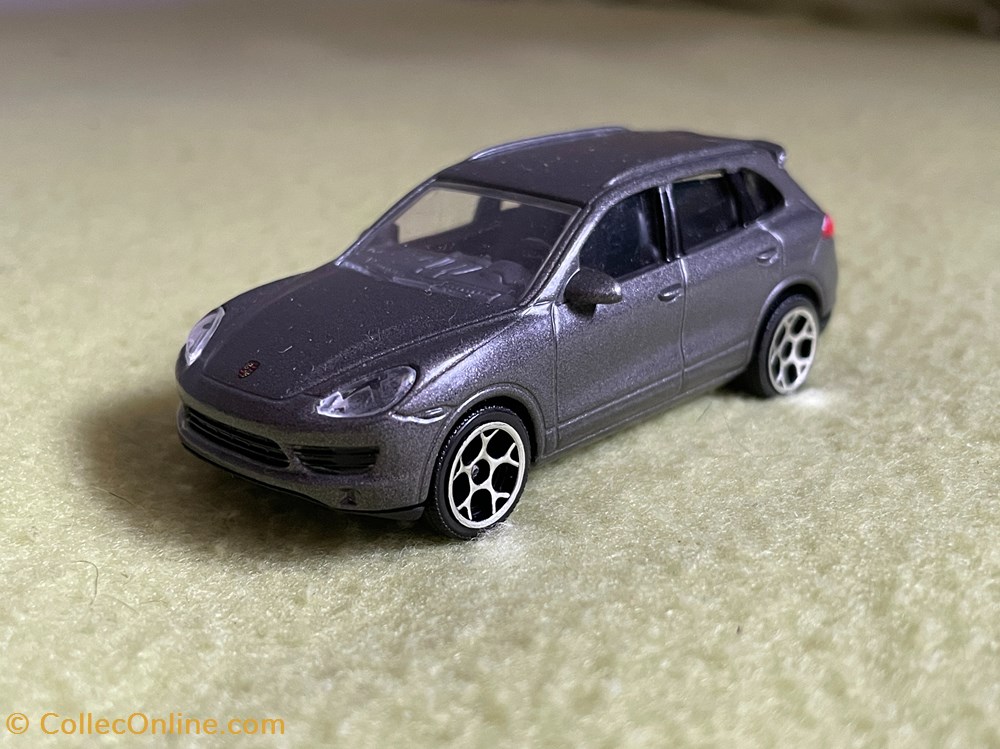 modeles reduits voitures porsche cayenne