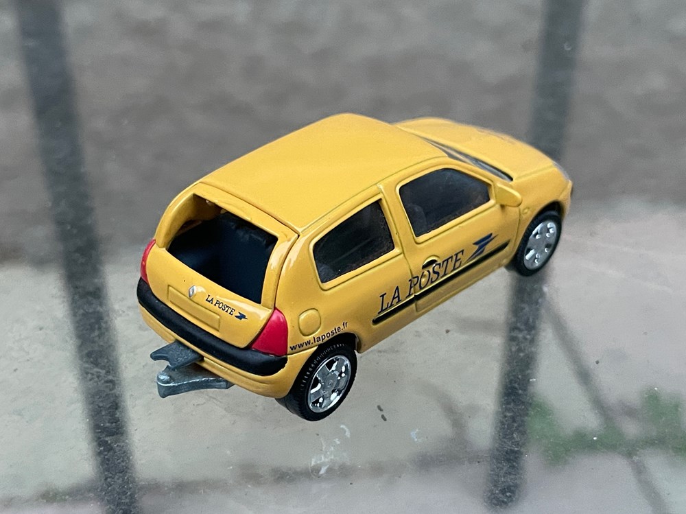 Renault Clio II La Poste modeles reduits voitures renault clio ii la poste