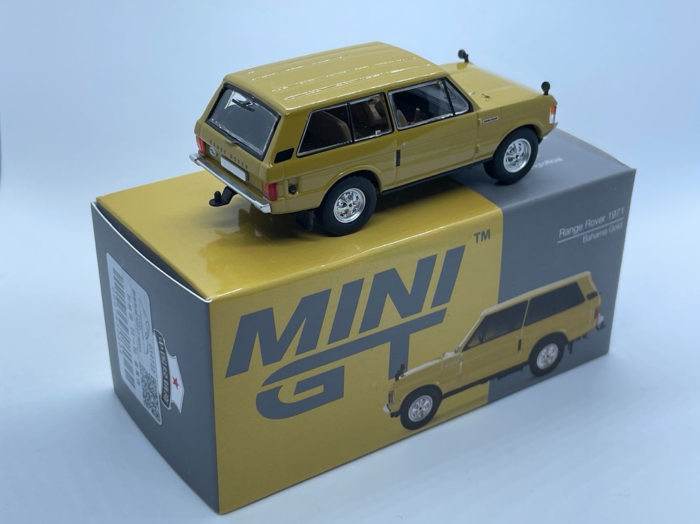495 / Range Rover 1971 modeles reduits voitures 495 range rover 1971