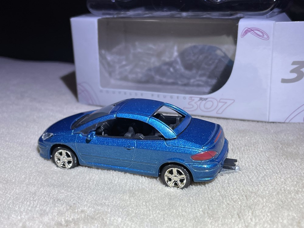 Peugeot 307 CC ph2 modeles reduits voitures peugeot 307 cc ph2