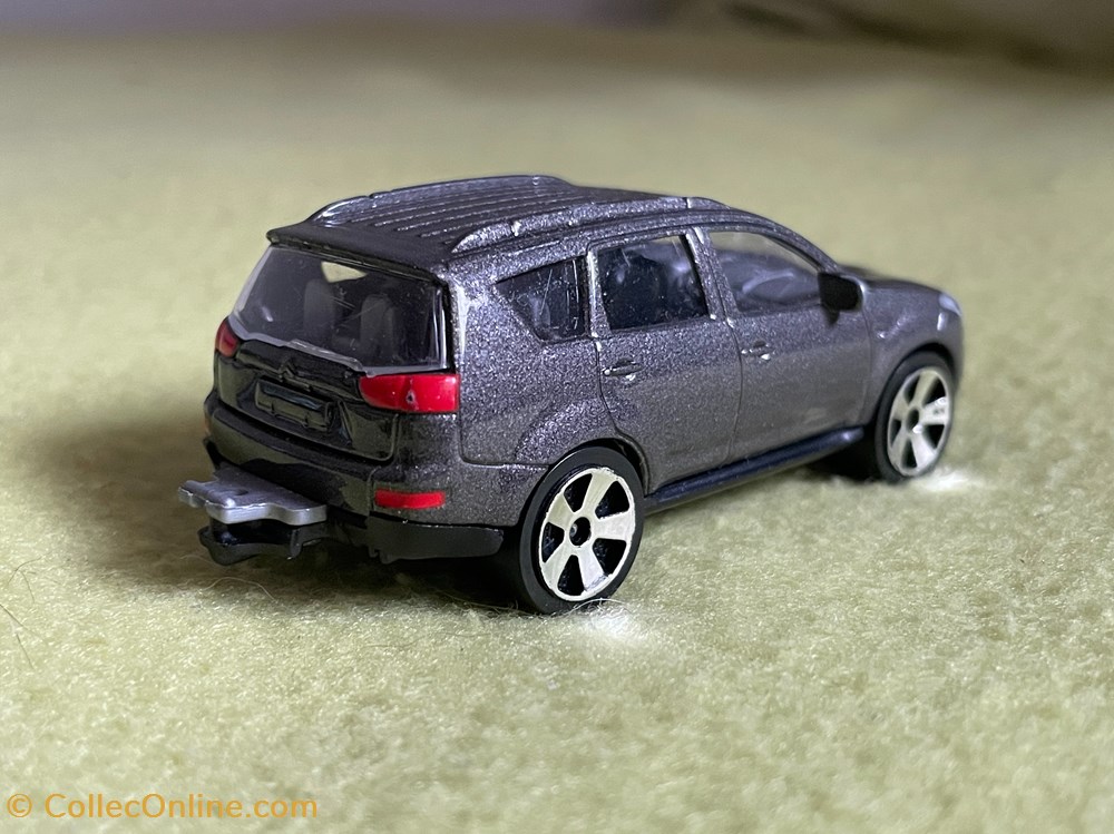 Citroën C-Crosser modeles reduits voitures citroen c crosser