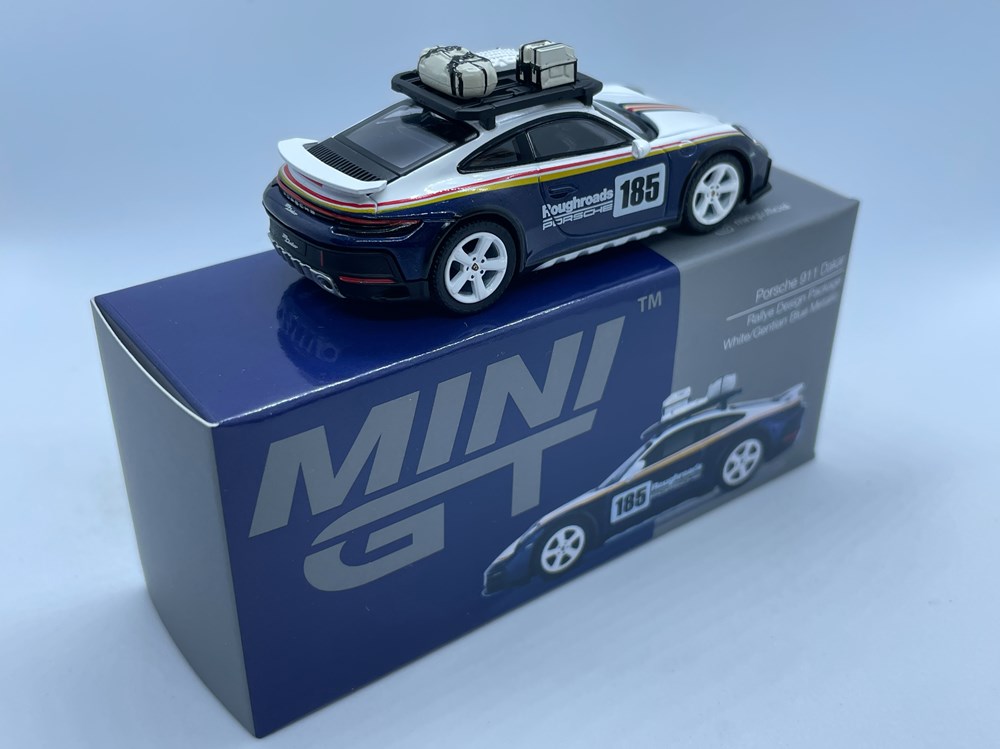 modeles reduits voitures 805 porsche 911 dakar