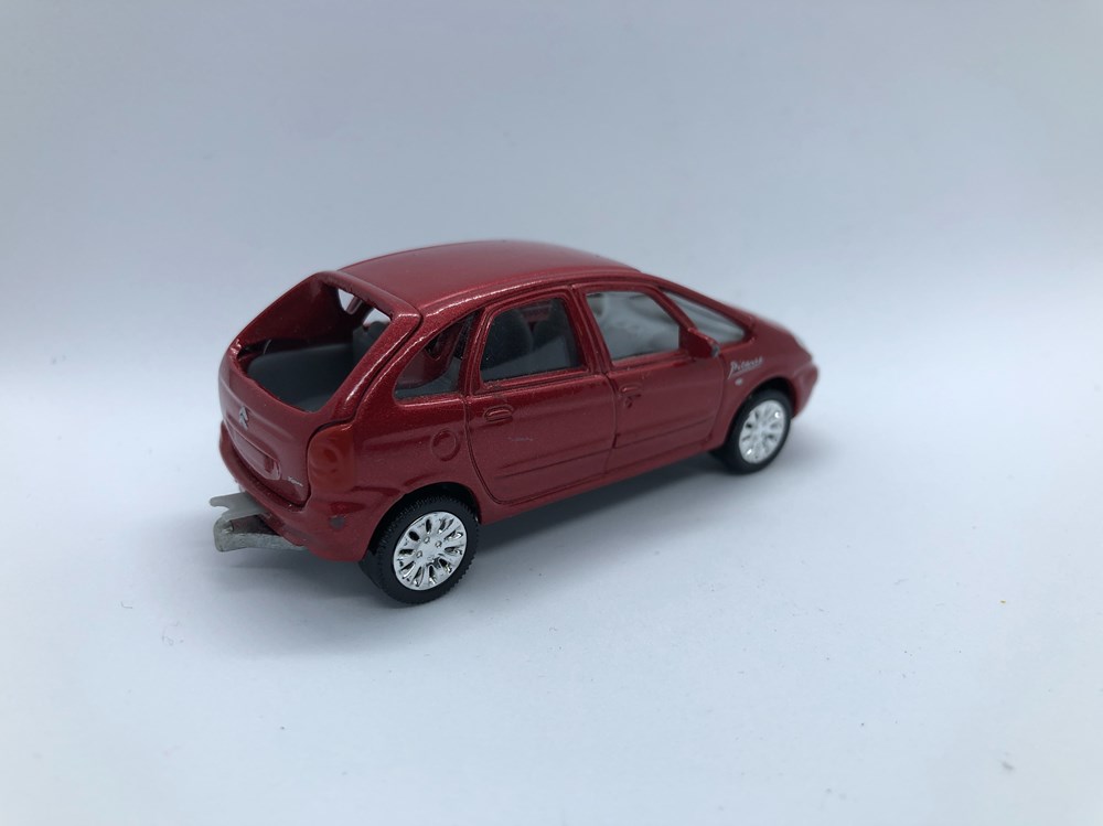Citroën Xsara Picasso modeles reduits voitures citroen xsara picasso