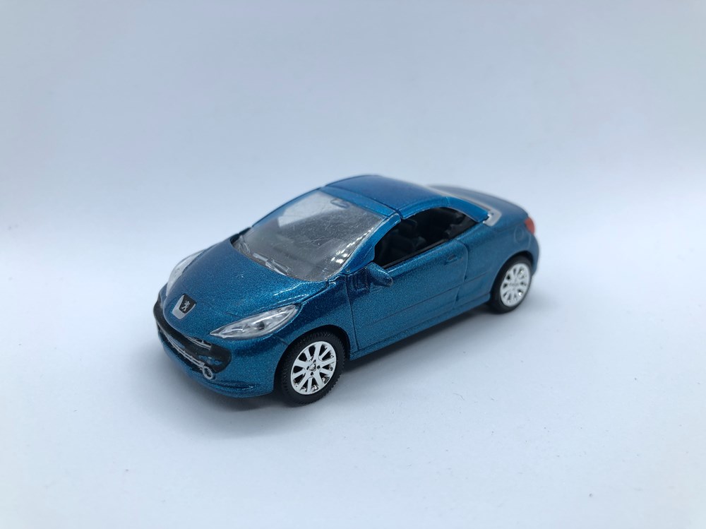 Peugeot 207 CC modeles reduits voitures peugeot 207 cc