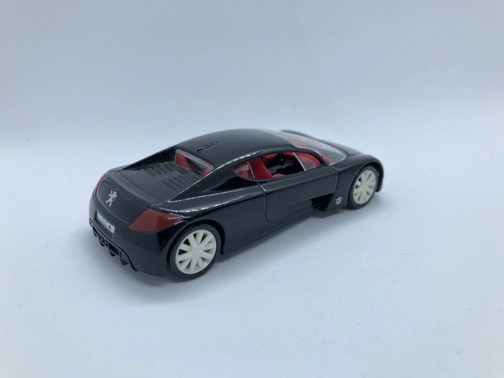 Peugeot RC Pique modeles reduits voitures peugeot rc pique