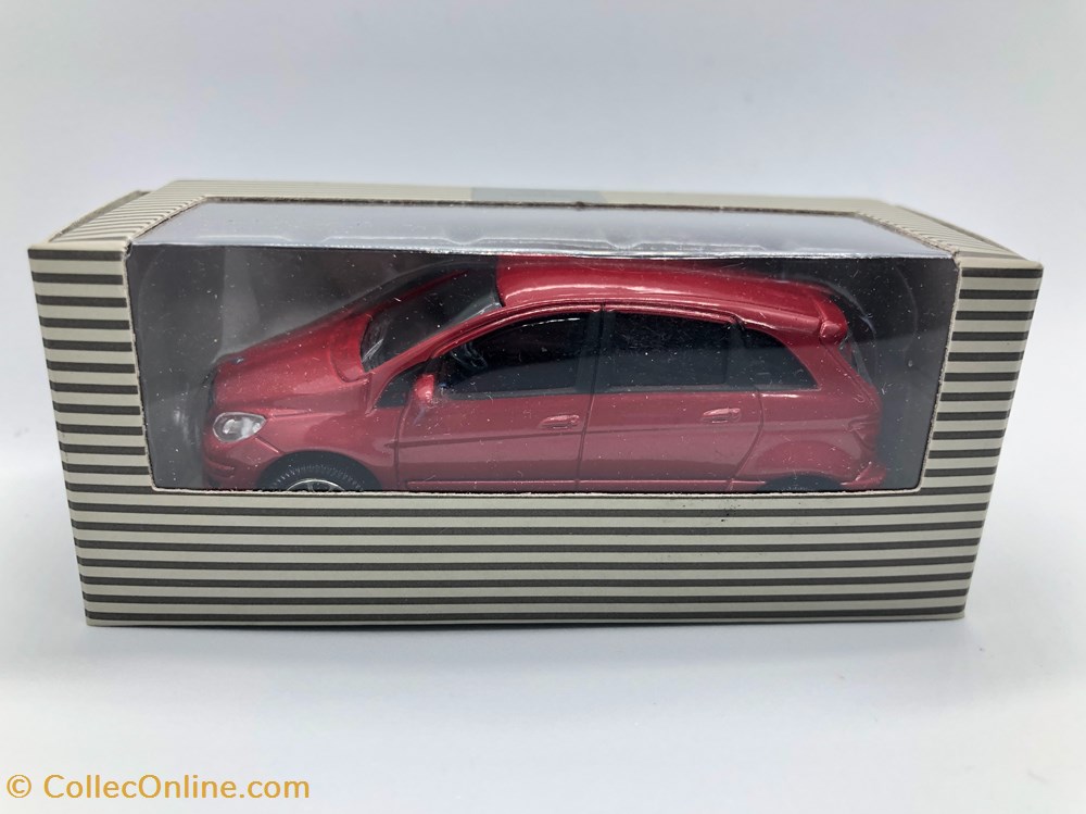 Mercedes-Benz Classe B 3 modeles reduits voitures mercedes benz classe b