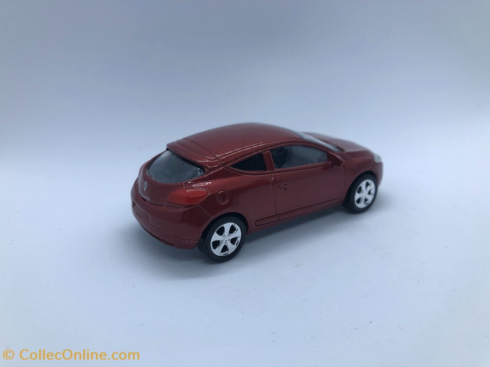 Renault Megane III Coupé modeles reduits voitures renault megane iii coupe