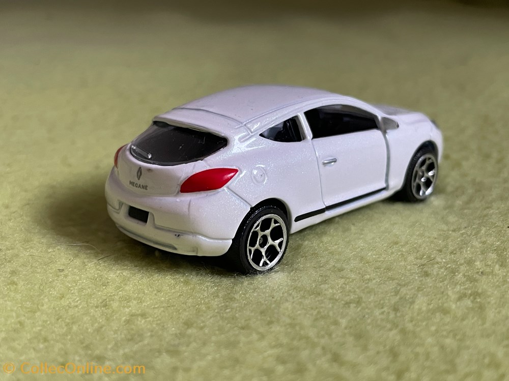 Renault Megane Coupe modeles reduits voitures renault megane coupe