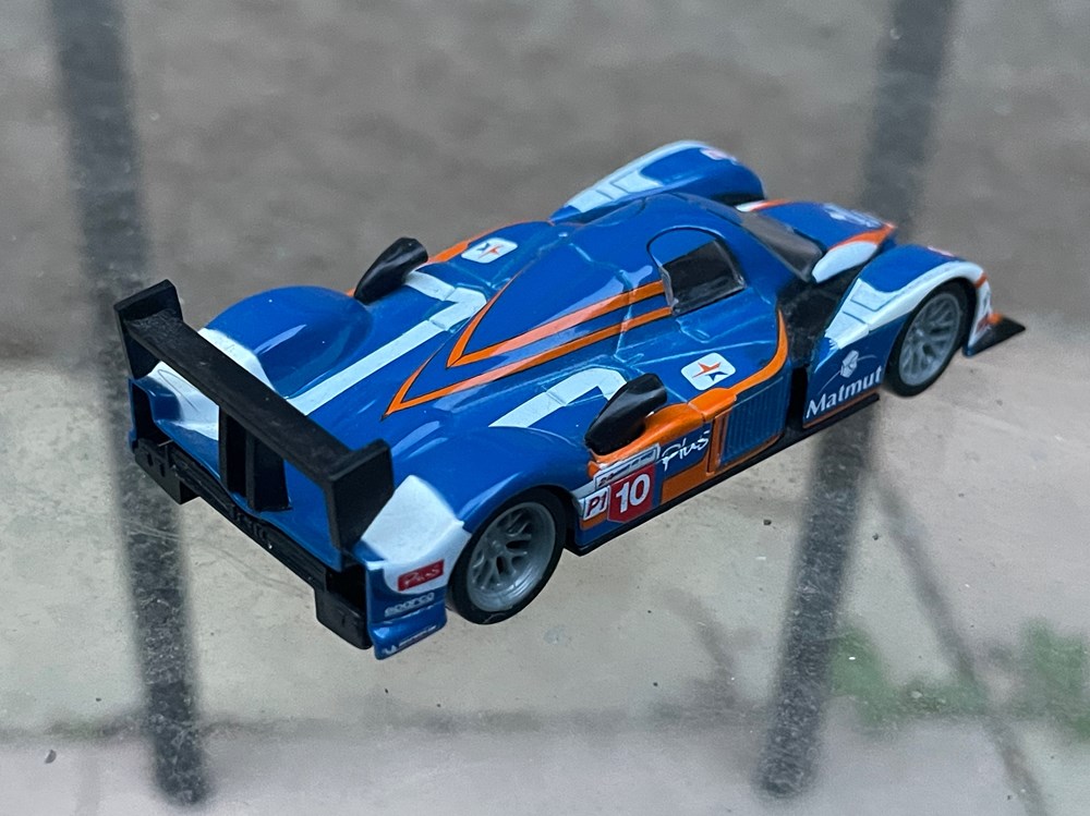 modeles reduits voitures peugeot 908 hdi fap team oreca 10