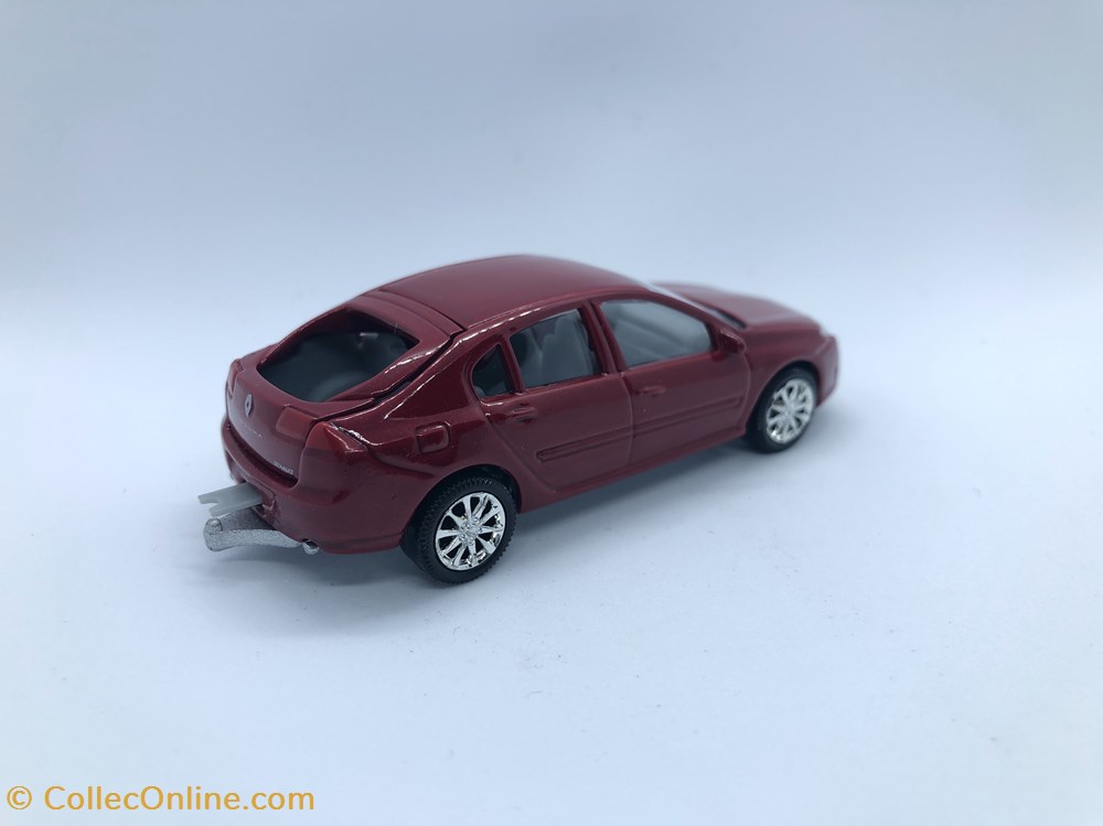 Renault Laguna III ph1 2 modele reduit voiture renault laguna iii ph1