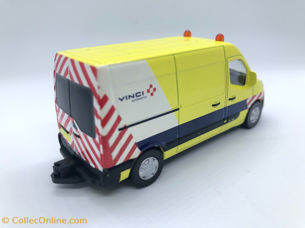 Renault Master III Vinci Autoroutes 2 modeles reduits voitures renault master iii vinci autoroutes