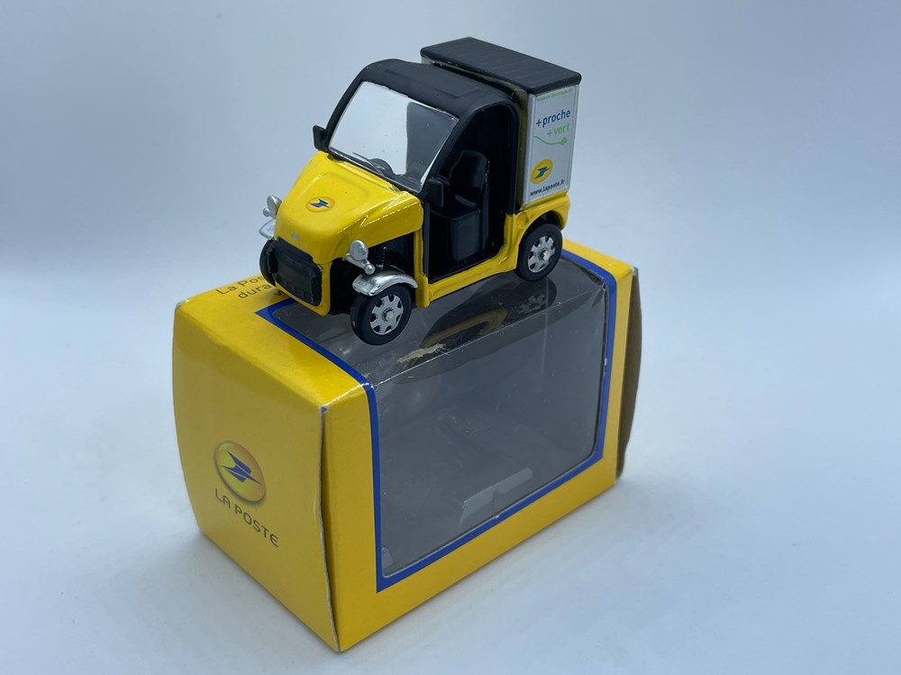 Ligier Quadeo La Poste modeles reduits voitures ligier quadeo la poste
