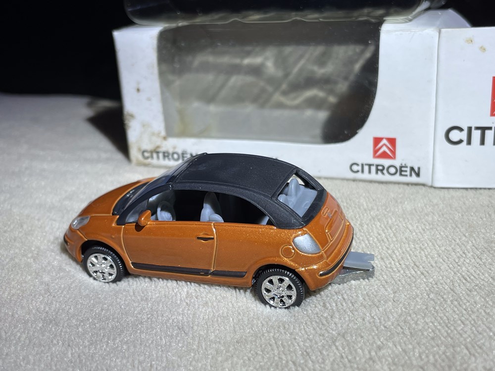 Citroën C3 Pluriel modeles reduits voitures citroen c3 pluriel