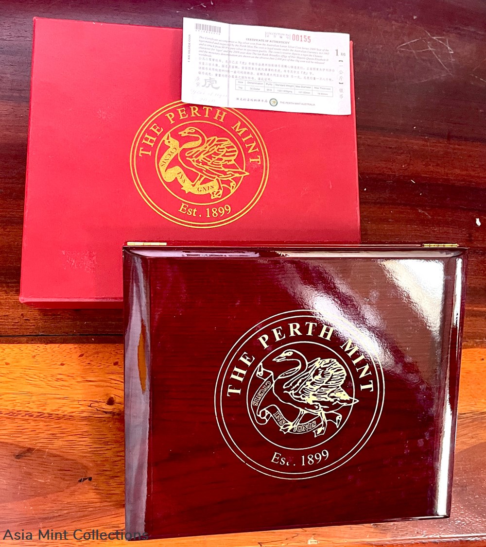 2010 - Australia 30 Dollar 1 Kg .999 Silver - Year of the Tiger 3 coins ingots bullion coin 2010 australia 30 dollar 1 kg 999 silver year of the tiger