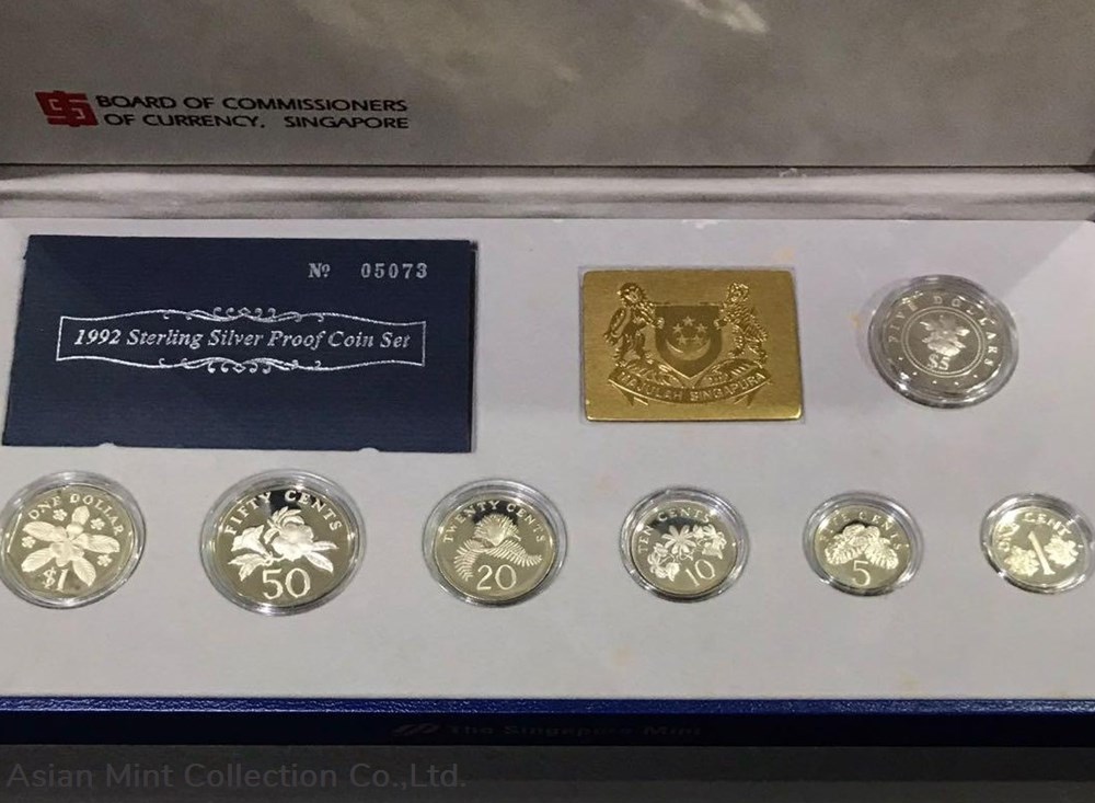 1992,Sterling Silver Proof Coin Set With Original Box And Coa. 2 coins ingots bullion 1992 sterling silver proof coin set with original box and coa