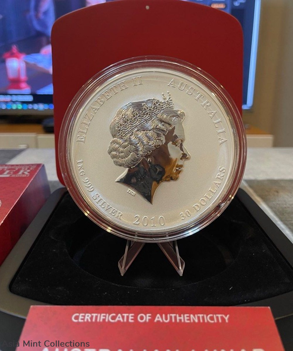 2010 Australia $30 (Series II) Lunar Year Of Tiger 1-Kilo Silver Coin with Topaz Gems on Eyes 4 coins ingots bullion 2010 australia 30 series ii lunar year of tiger 1 kilo silver coin with topaz gems on eyes