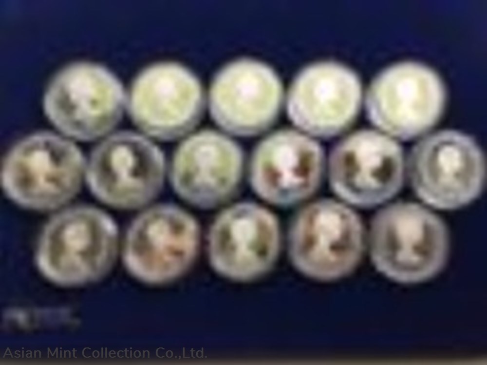 1981 - Commemorative silver proof medal of the year Diana's wedding to Prince Charles 2 coins 1981 commemorative silver proof medal of the year diana s wedding to prince charles