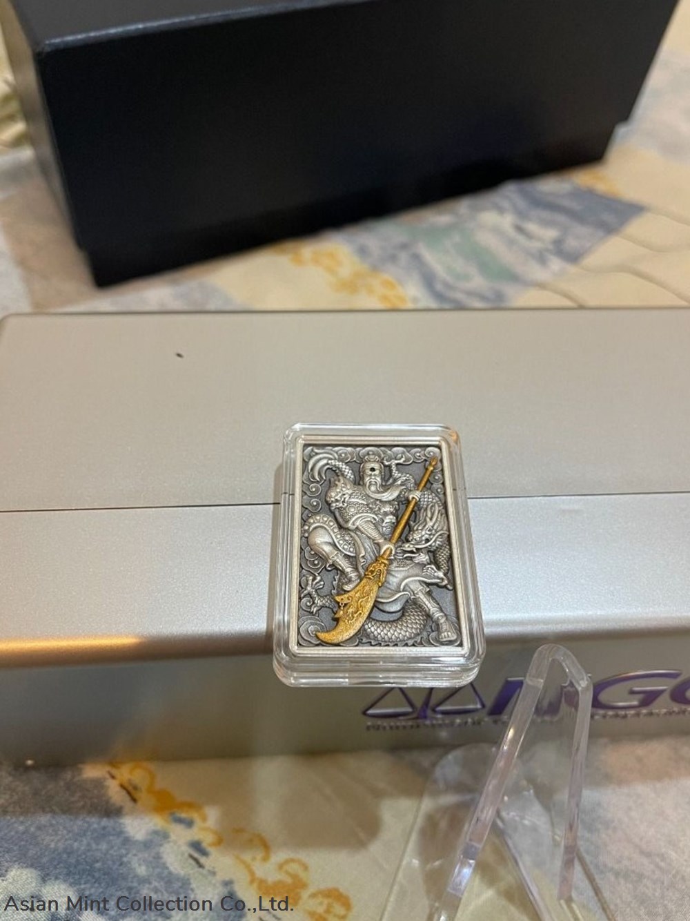 China General Guan Yu High Relief Antique 999 Silver Medal - 50 Gram (With COA) 3 medals china general guan yu high relief antique 999 silver medal 50 gram with coa