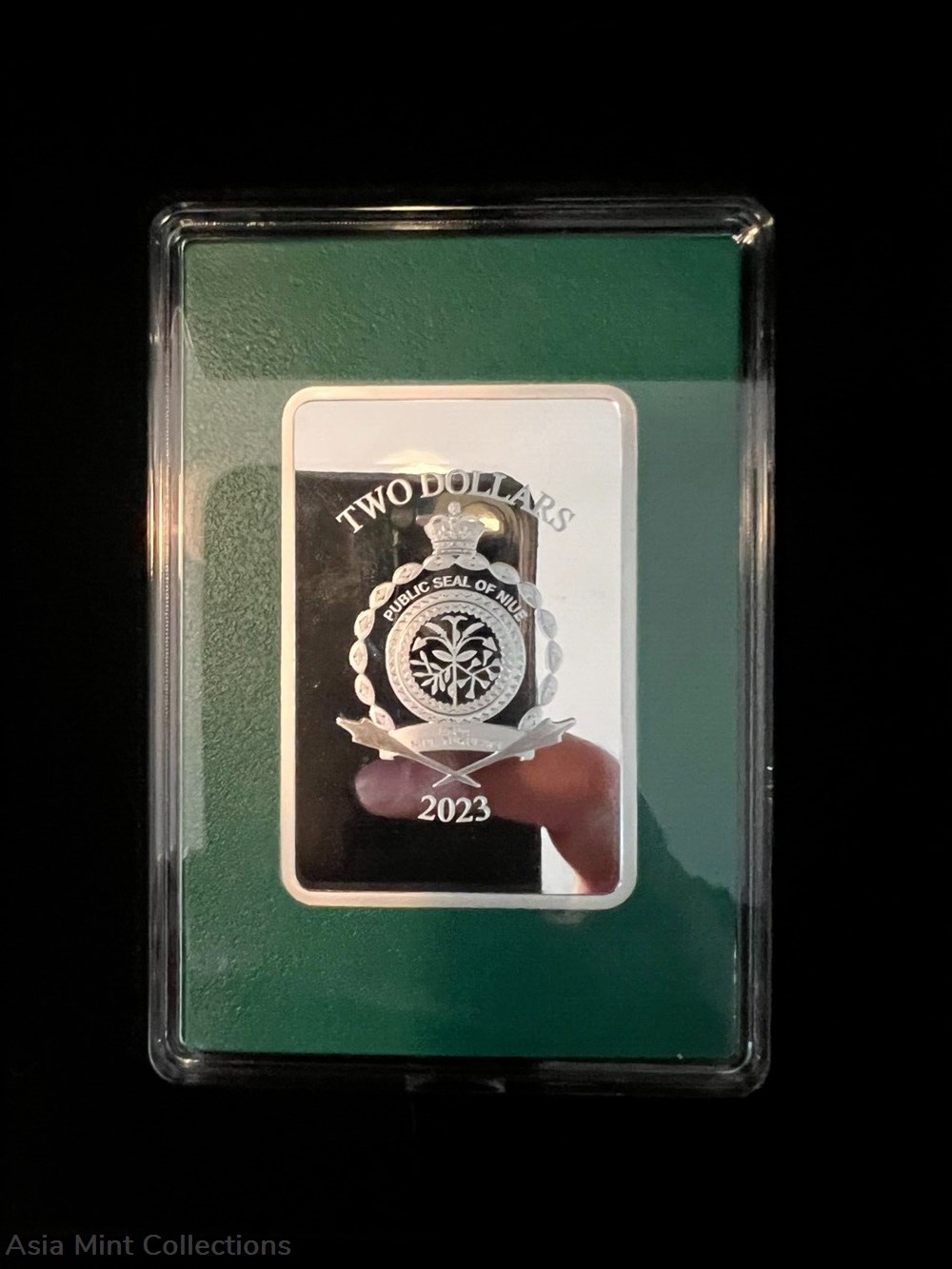 2023 - Niue STAR WARS mint Trading Coins C-3PO R2-D2 1oz Colorized Silver Coin 237 /250 figurines cinema 2023 niue star wars mint trading coins c 3po r2 d2 1oz colorized silver coin 237 250