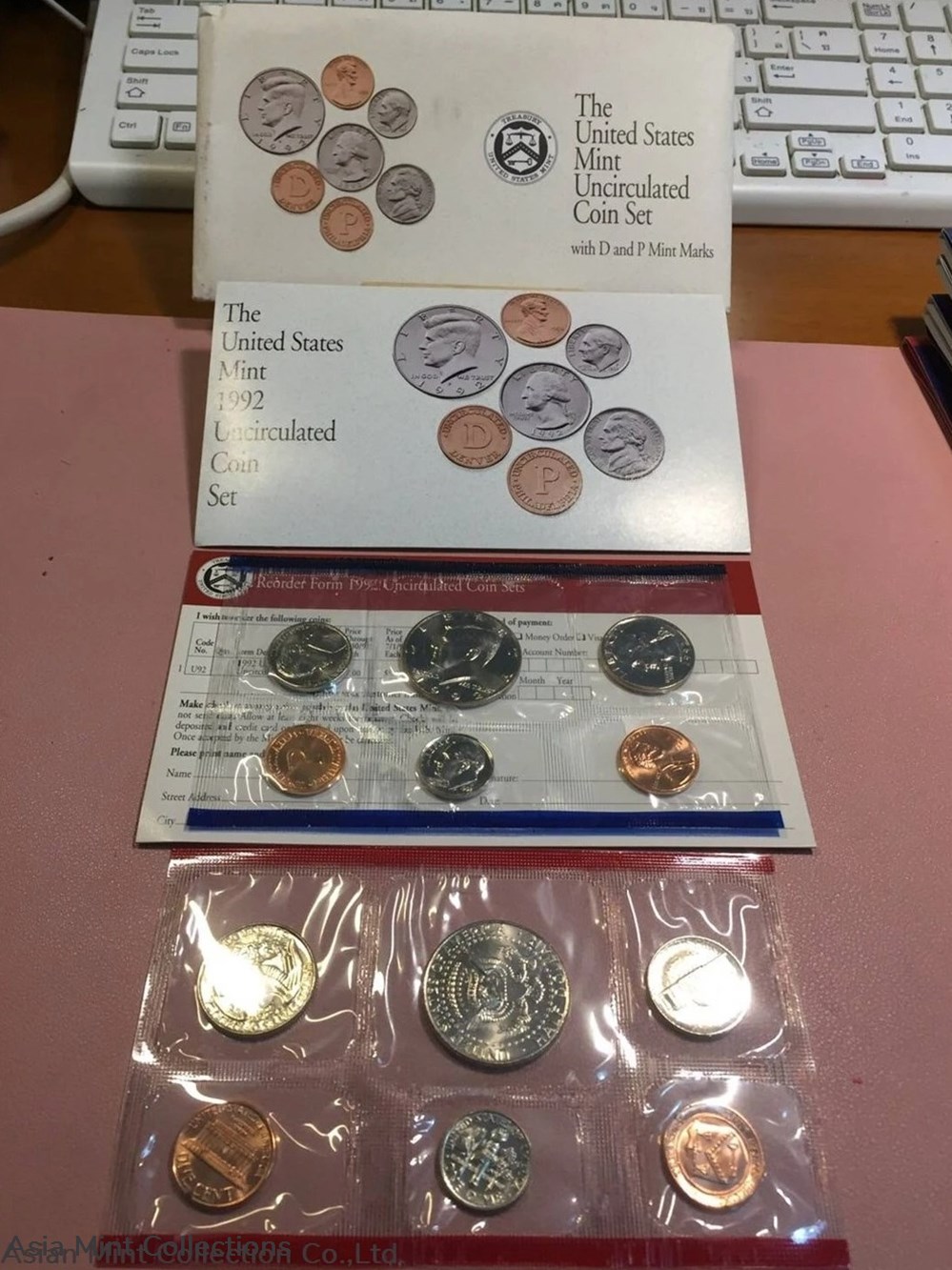 coins world united states 1992 u s mint uncirculated coin set with d and p mint marks