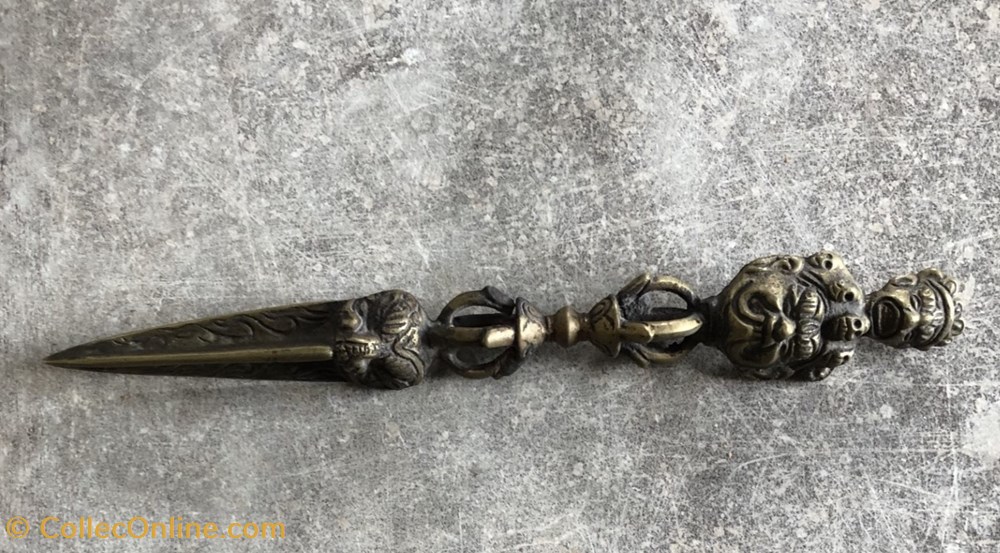 patrimoine religieux objets de cultes phurba tibetain