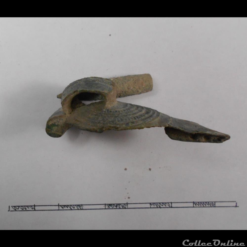 distel/pauwenstaartfibula 3 antiquity distel pauwenstaartfibula