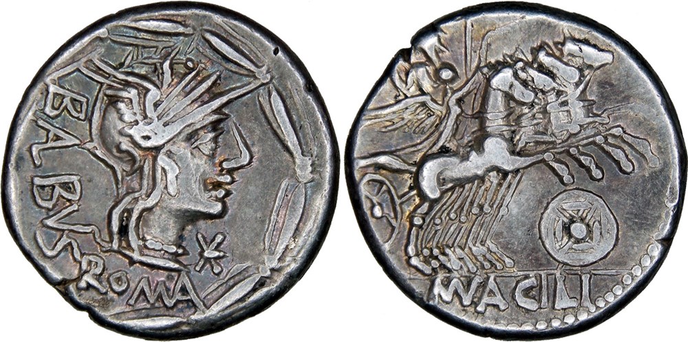 271/1. Acilia (125 BC) monnaies antiques romaines imperiales et republicaines 271 1 acilia 125 bc