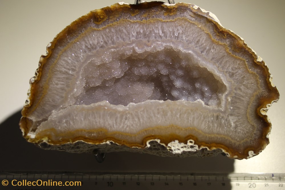 A020 Quartz et Agate Rio Grande do Soul Bresil Carion Minéraux mineraux meteorites 20211114161251 img 1776