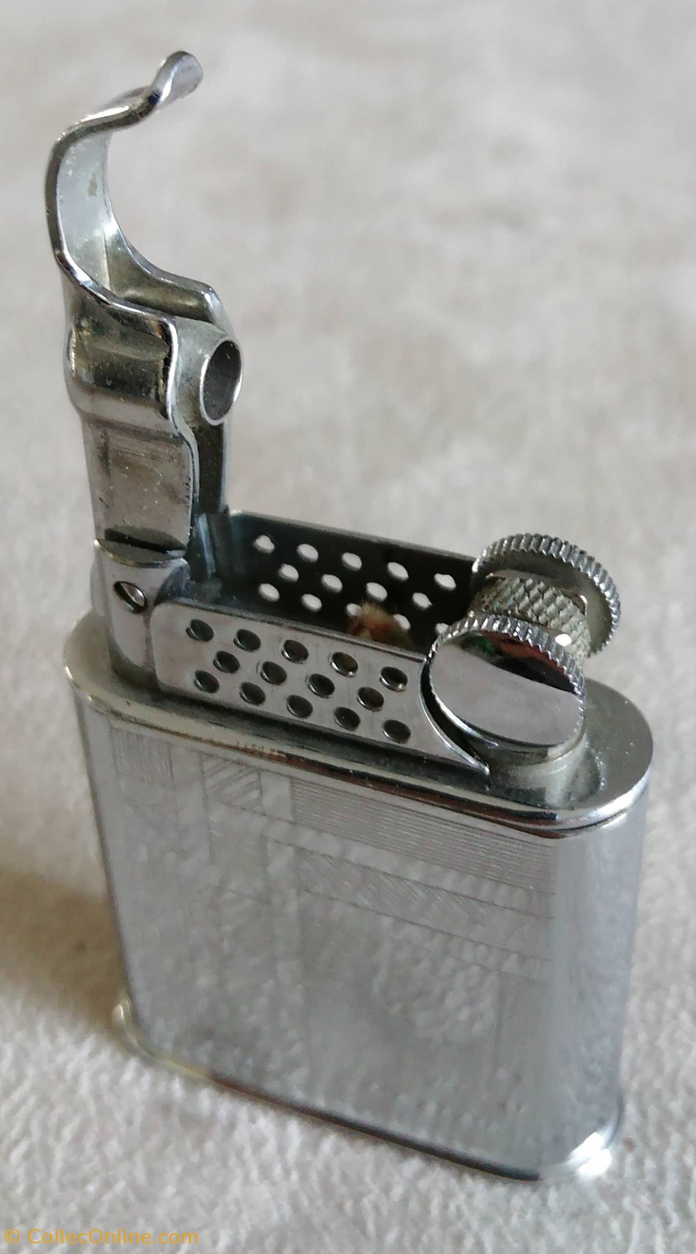 Briquet 68 art de la table argenterie bistrot alimentation tabac briquet 68
