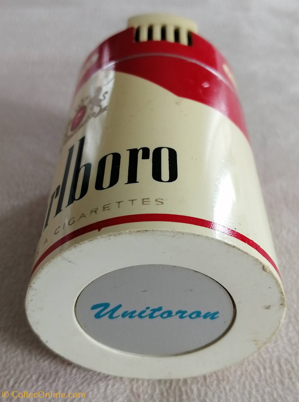 art de la argenterie bistrot alimentation tabac briquet 02 table