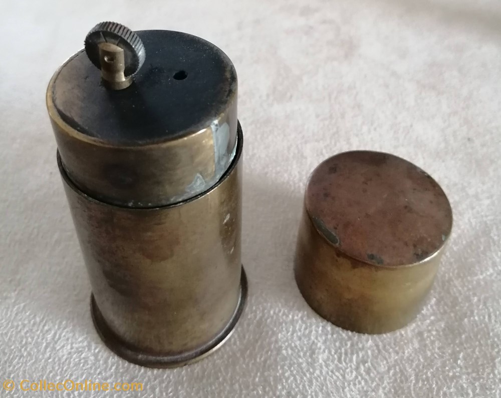 Briquet 31 Poilus art de la table argenterie bistrot alimentation tabac briquet 31 poilus
