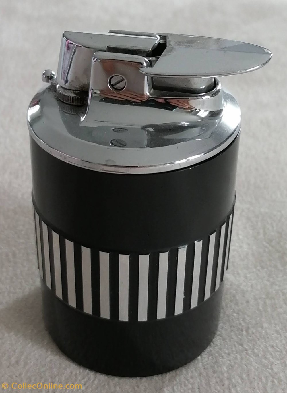art de la argenterie bistrot alimentation tabac briquet 07 table