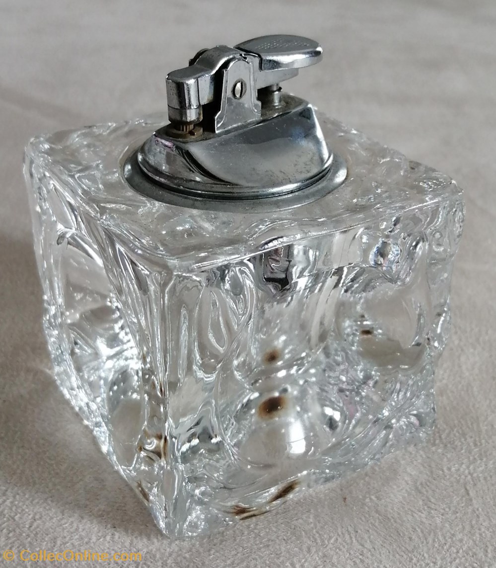 Briquet 17 Table art de la argenterie bistrot alimentation tabac briquet 17 table