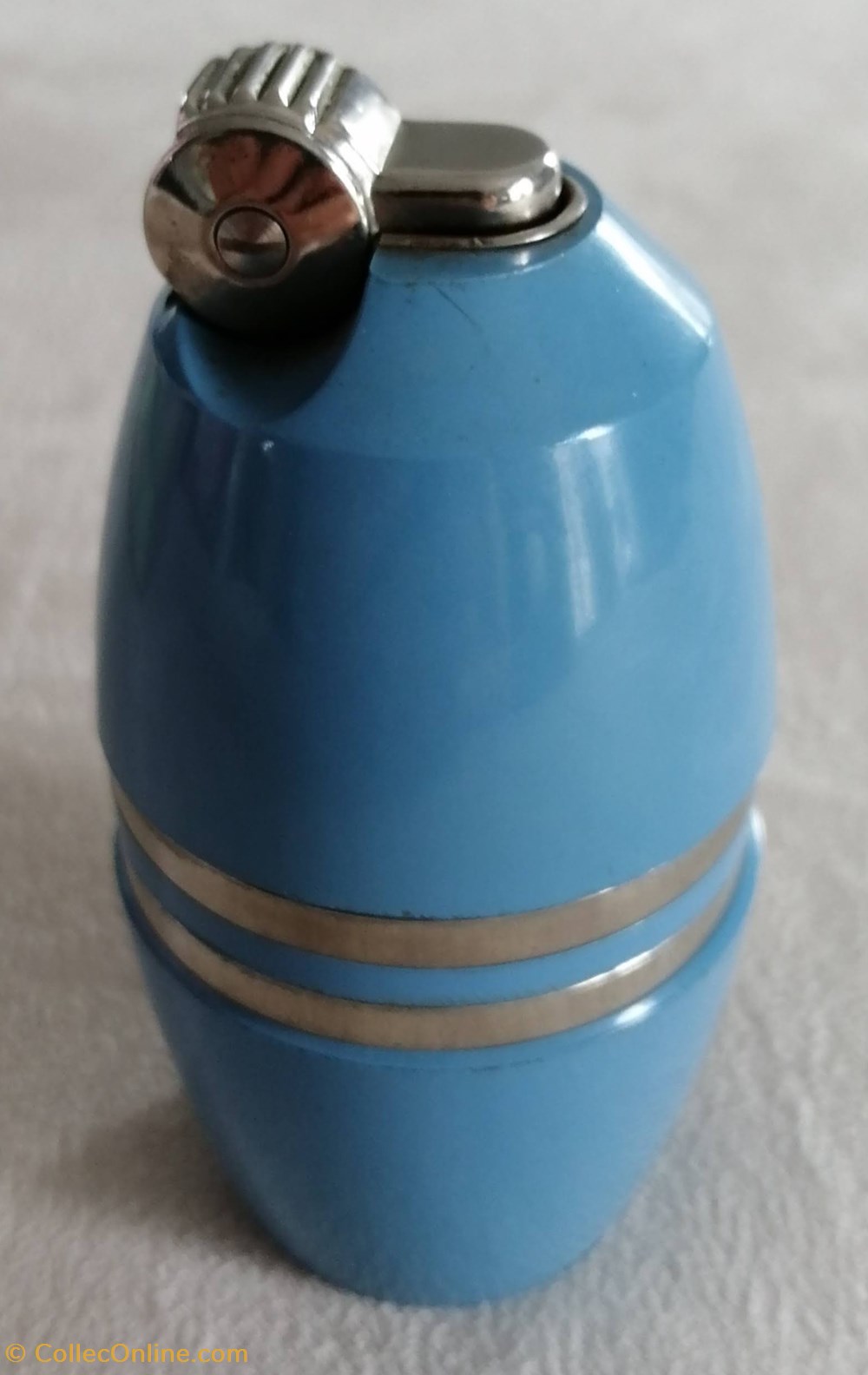 art de la argenterie bistrot alimentation tabac briquet 01 table