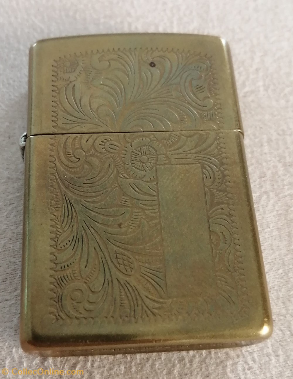 art de la table argenterie bistrot alimentation tabac zippo 38