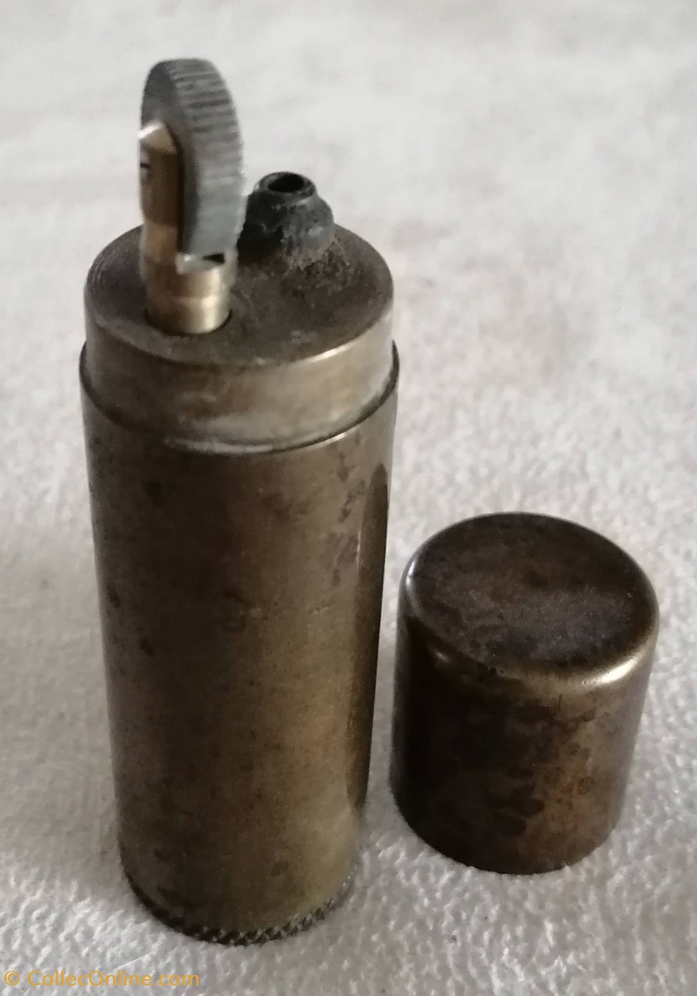 art de la table argenterie bistrot alimentation tabac briquet 34 poilus
