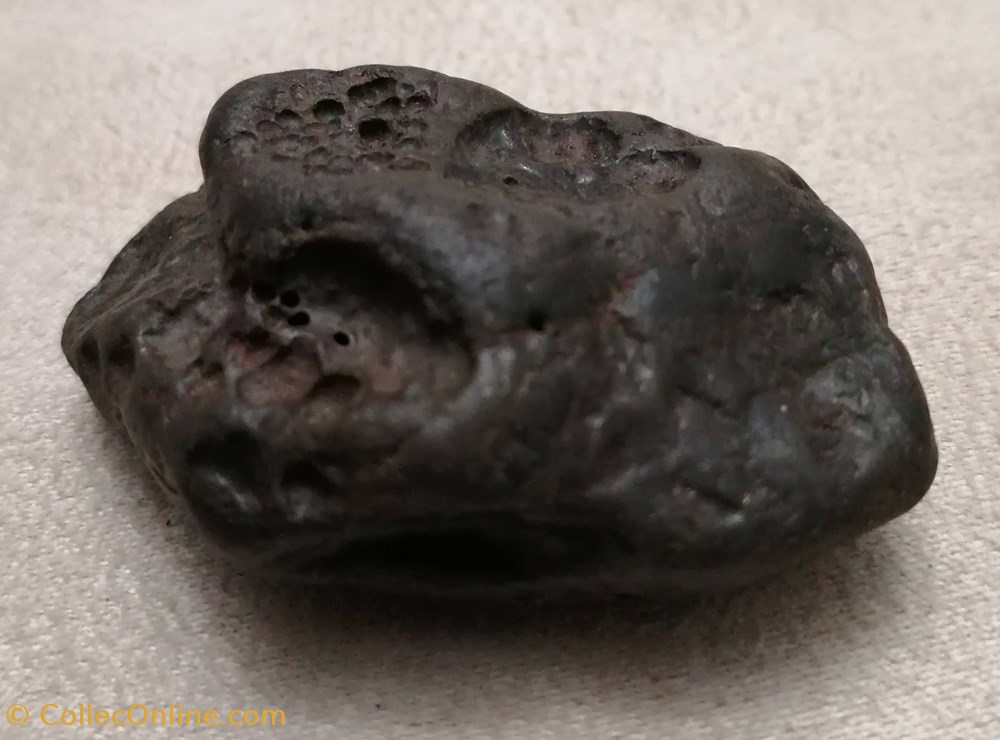 divers meteorite