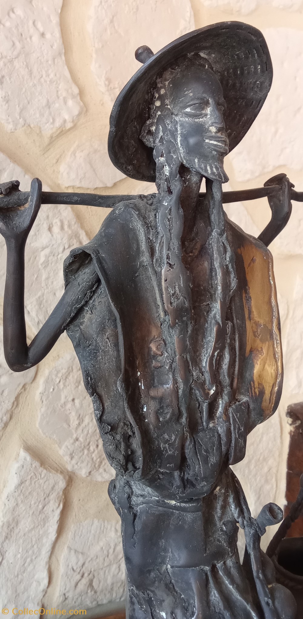 art antiquites africain bronze statuette porteur eau afrique