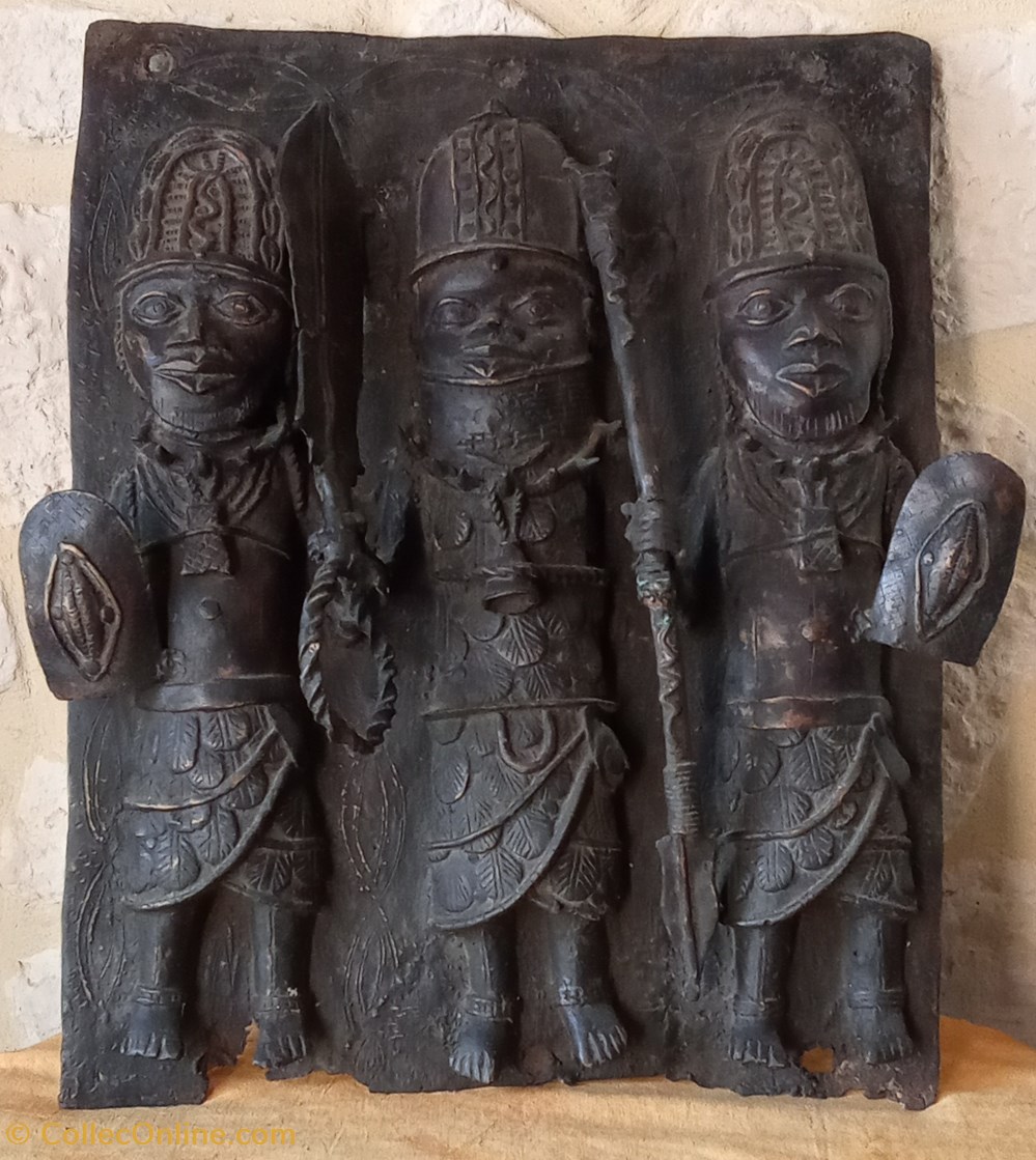 Bronze Plaque de palais nigeria bini edo art antiquites africain bronze plaque de palais nigeria bini edo