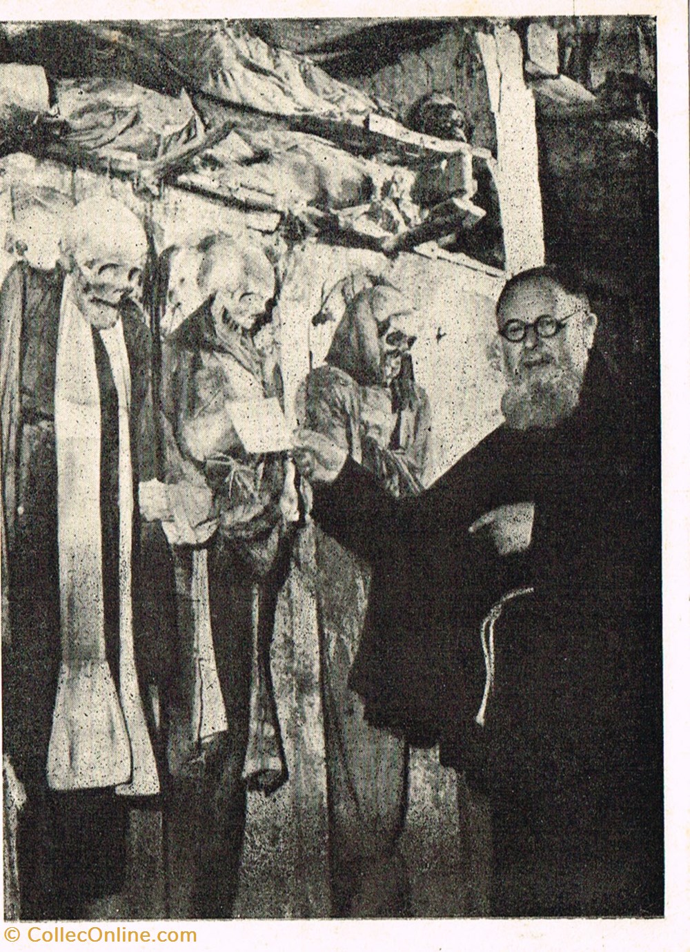 cartes postales italie sicile catacombes
