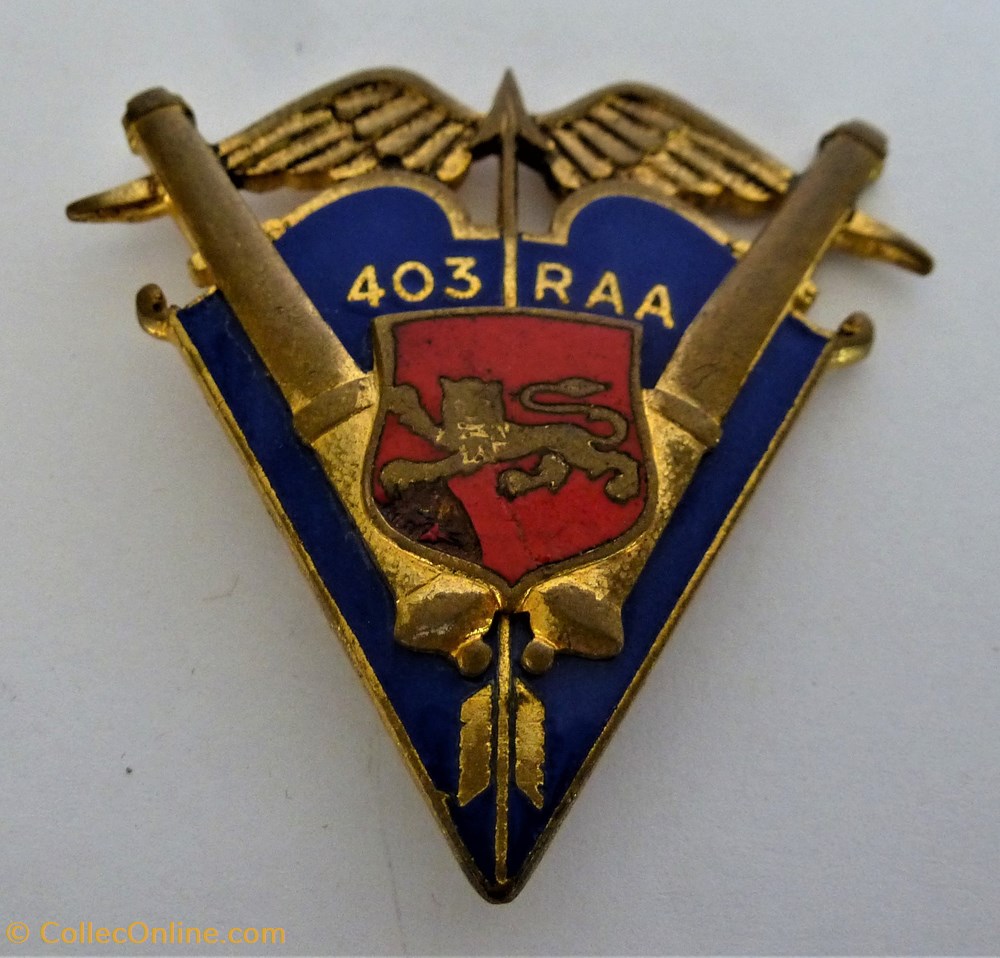 Insigne métallique du 403° régiment d'artillerie antiaérienne de fabrication Drago H. 724 militaria medailles insignes insigne metallique du 403 regiment artillerie antiaerienne de fabrication drago h 724
