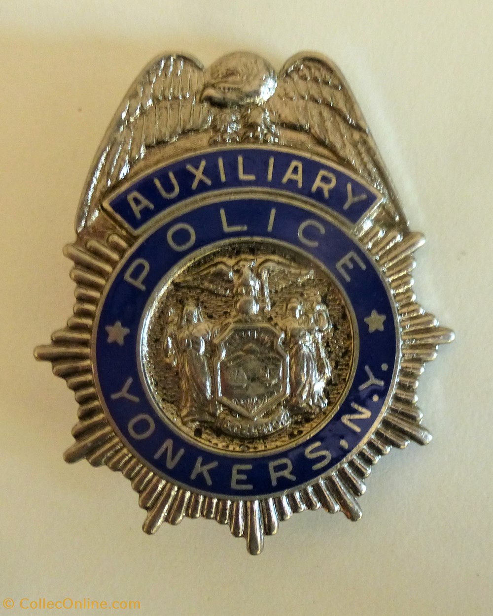 militaria medailles insignes badge metallique de police us n 335 yonkers nyc