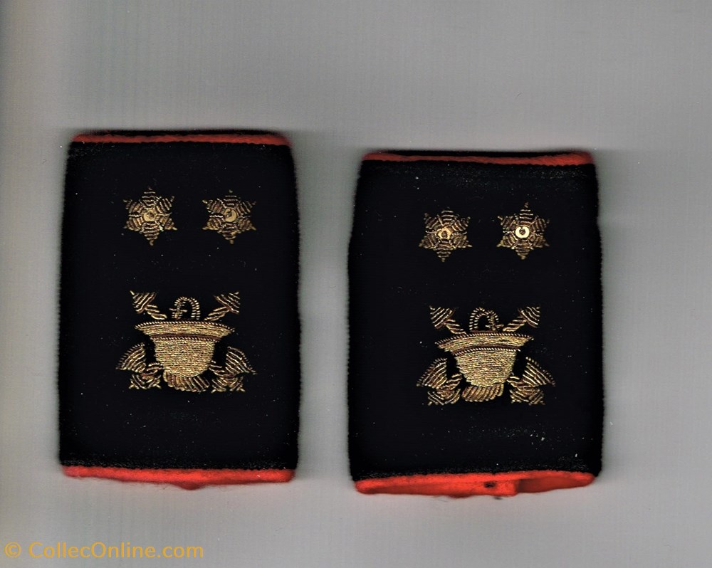militaria medailles insignes belgique paire epaulette lieutenant de pompiers