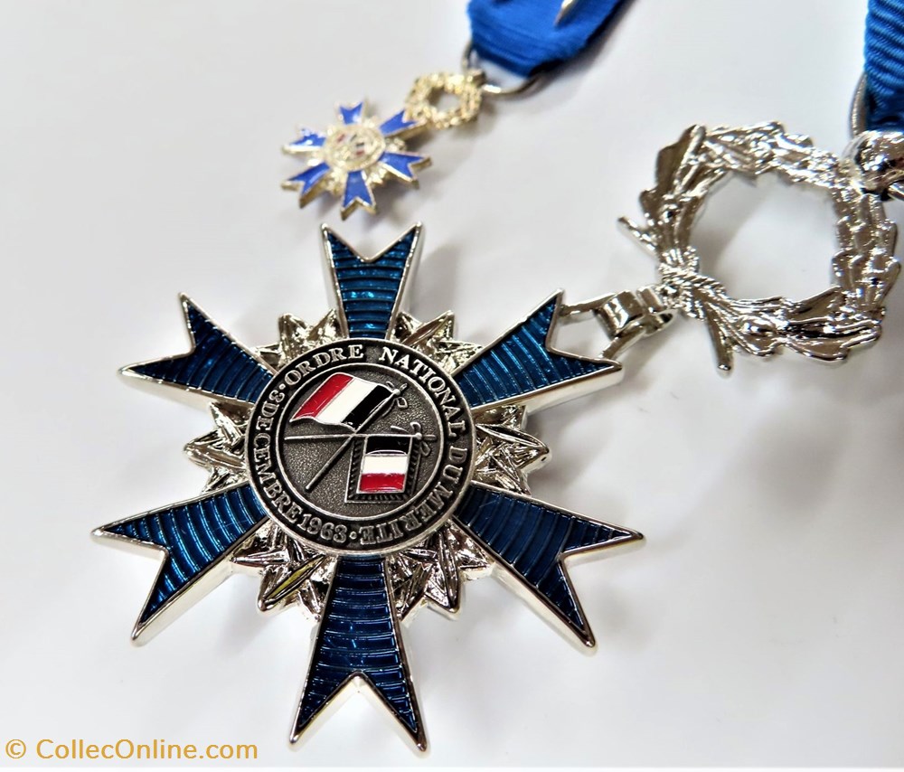 militaria medailles insignes france ordre national du merite grade de chevalier