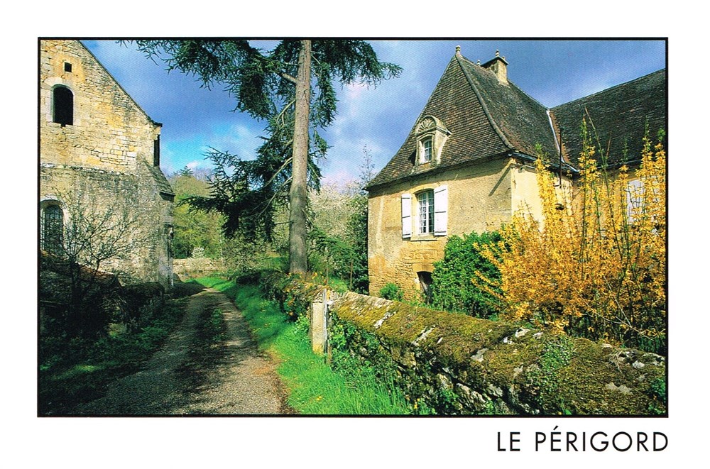 cartes postales france le perigord pezuls
