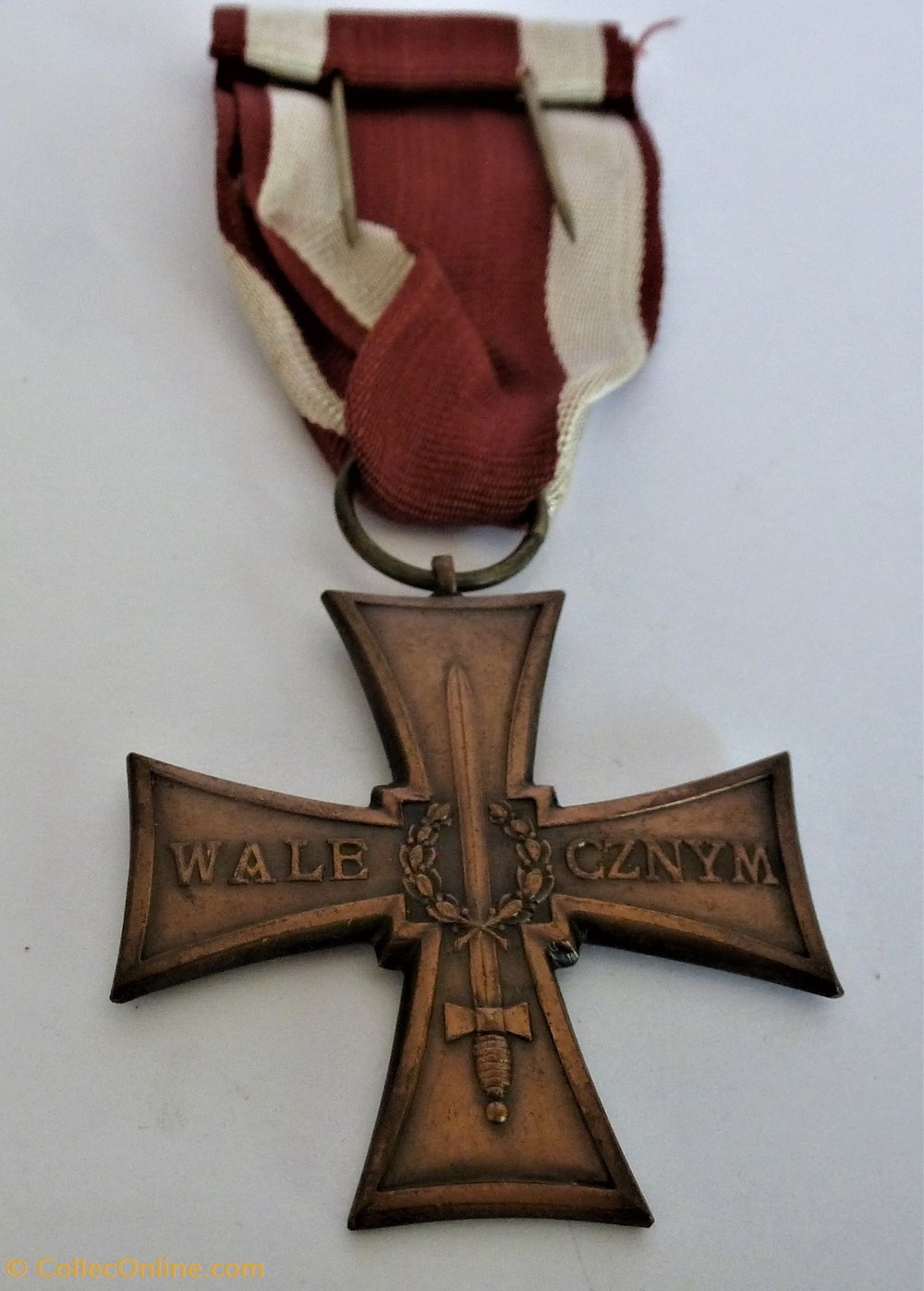 militaria medailles insignes pologne croix de la valeur 1939 1945