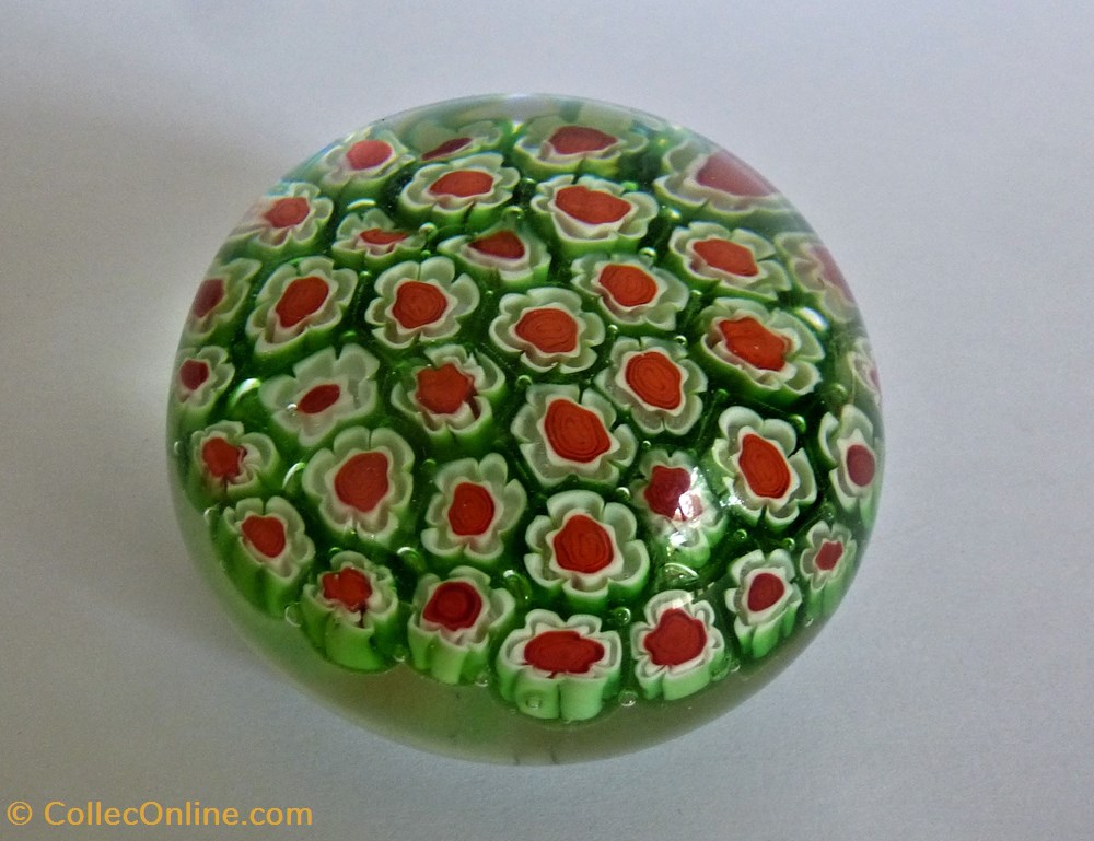 art de la table argenterie objets en verre paperweights millefiori