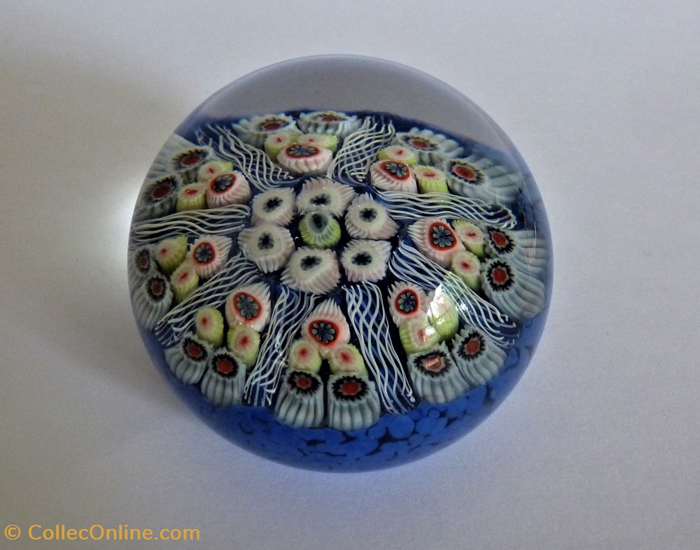 Paperweights millefiori art de la table argenterie objets en verre paperweights millefiori